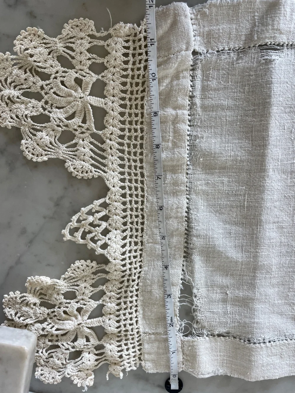 VINTAGE Crochet-Edged Linen Table Runner in Natural Ivory